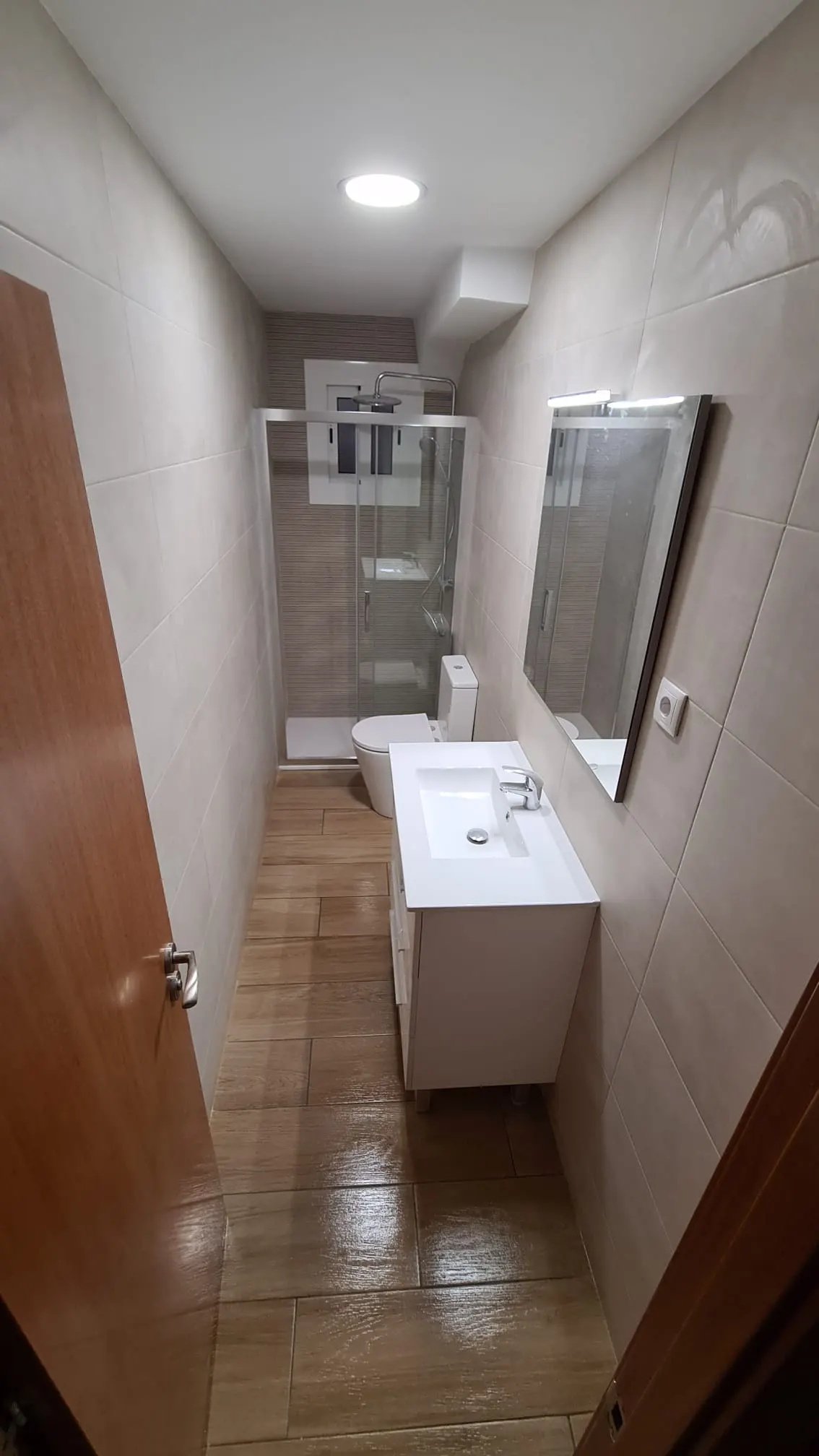 whatsapp image 2025 08 20 at 10.21.33 (8)